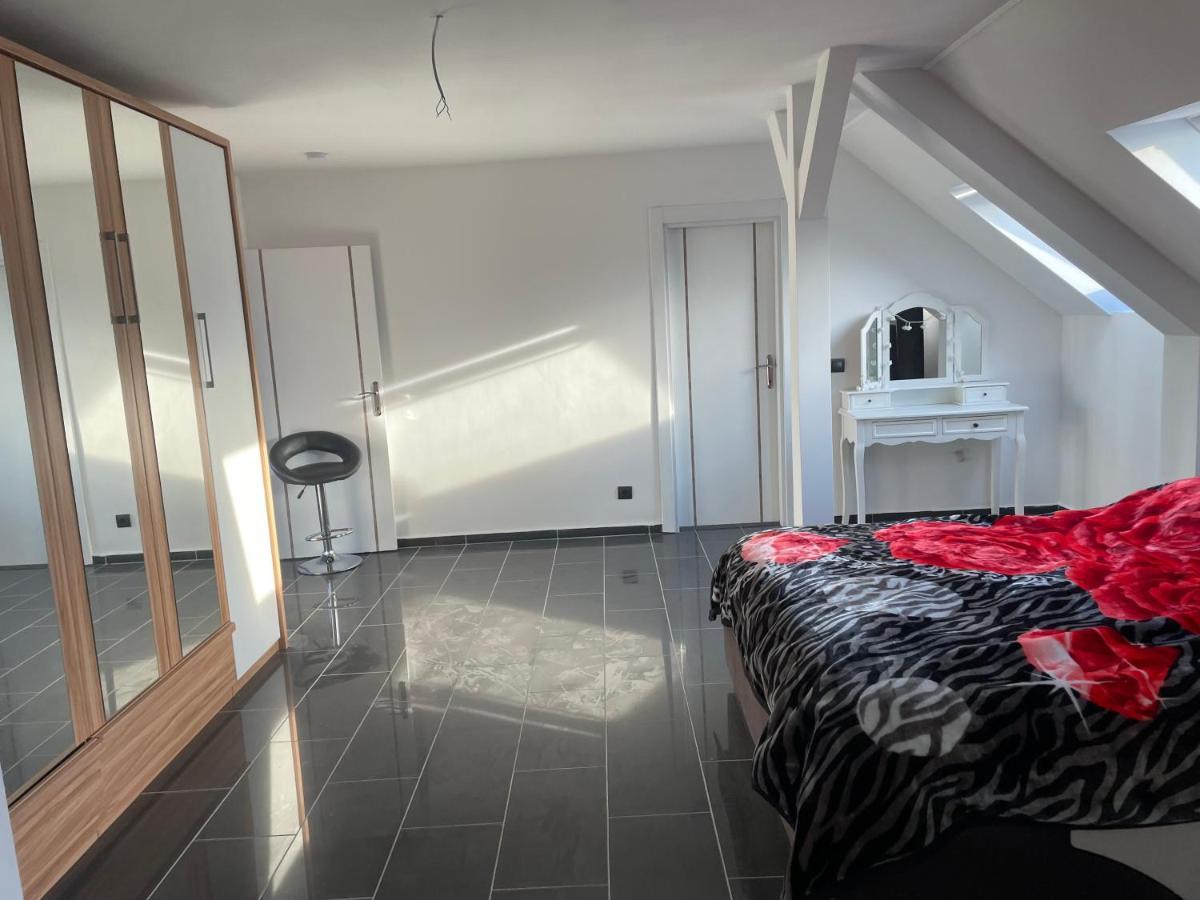 Penthouse Wohnung Ultra Exlusive Duisburg Buitenkant foto